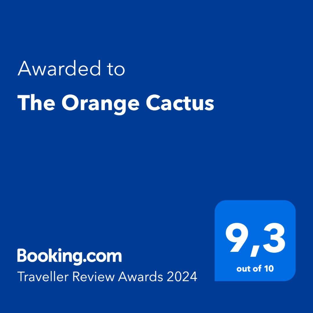 The Orange Cactus Apartman Szpárti Kültér fotó